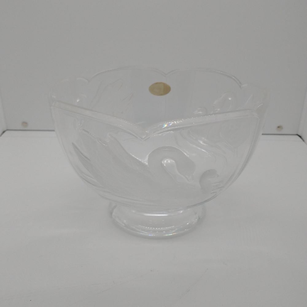 Vintage Teleflora 24% Lead Crystal Frosted Swan Round Bowl New - Made In France